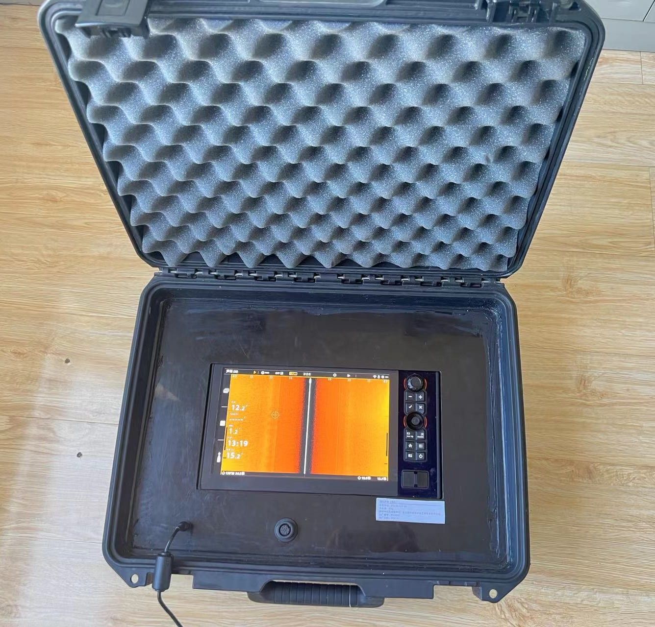 1SI CHIRP侧扫声纳